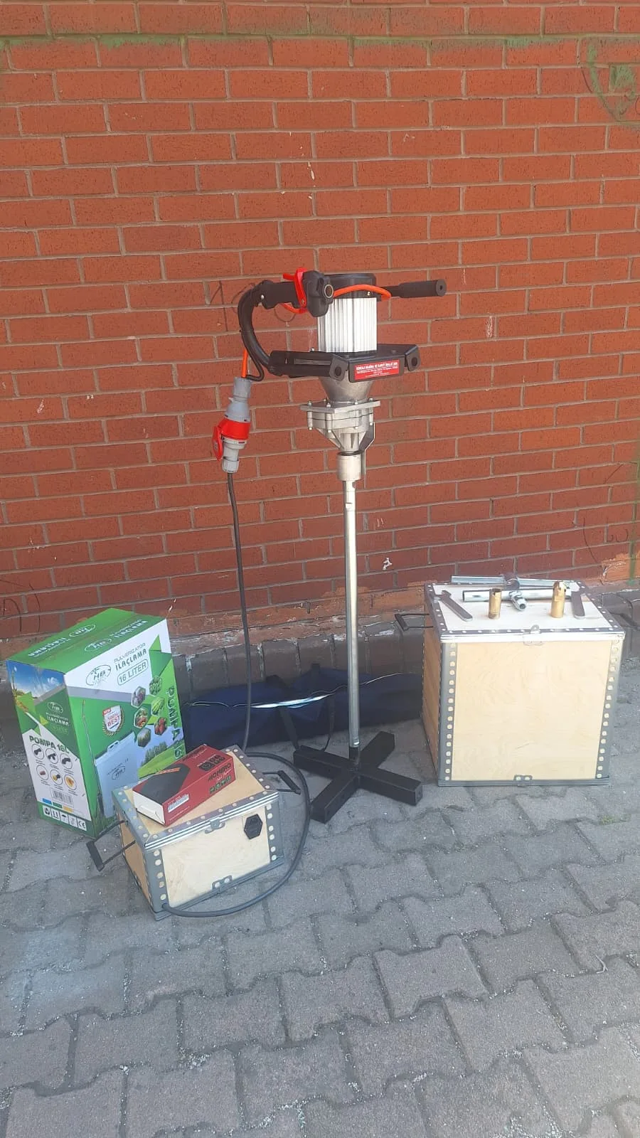 ULTRA SESSİZ ŞARJLI KAROT MAKİNESİ AKÜLERİ İLE BİRLİKTE SET 5Mt